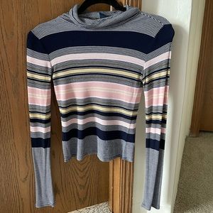 Turtleneck full sleeves tunic / top